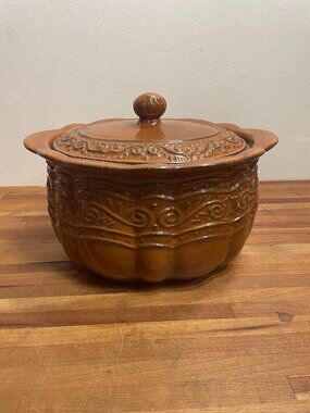 Stoneware Bean Pot Celebrating Home Collection Brown